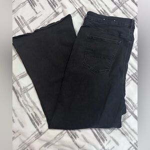 Women’s Jeans- LEVI’S, Jennifer Lopez, Terra and Sky, American Eagle